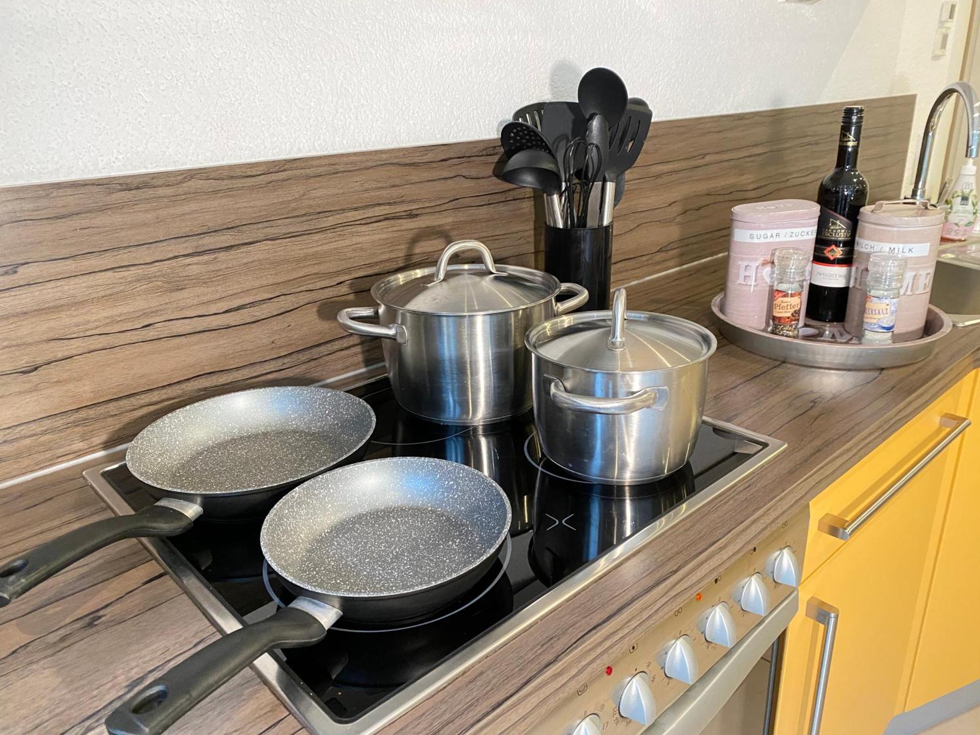 2 Zimmer Apartment, 70 Qm, Max 4 Pers, Private Terasse, 2 Parkplaetze, Internet 250 Mbit Gaertringen Экстерьер фото