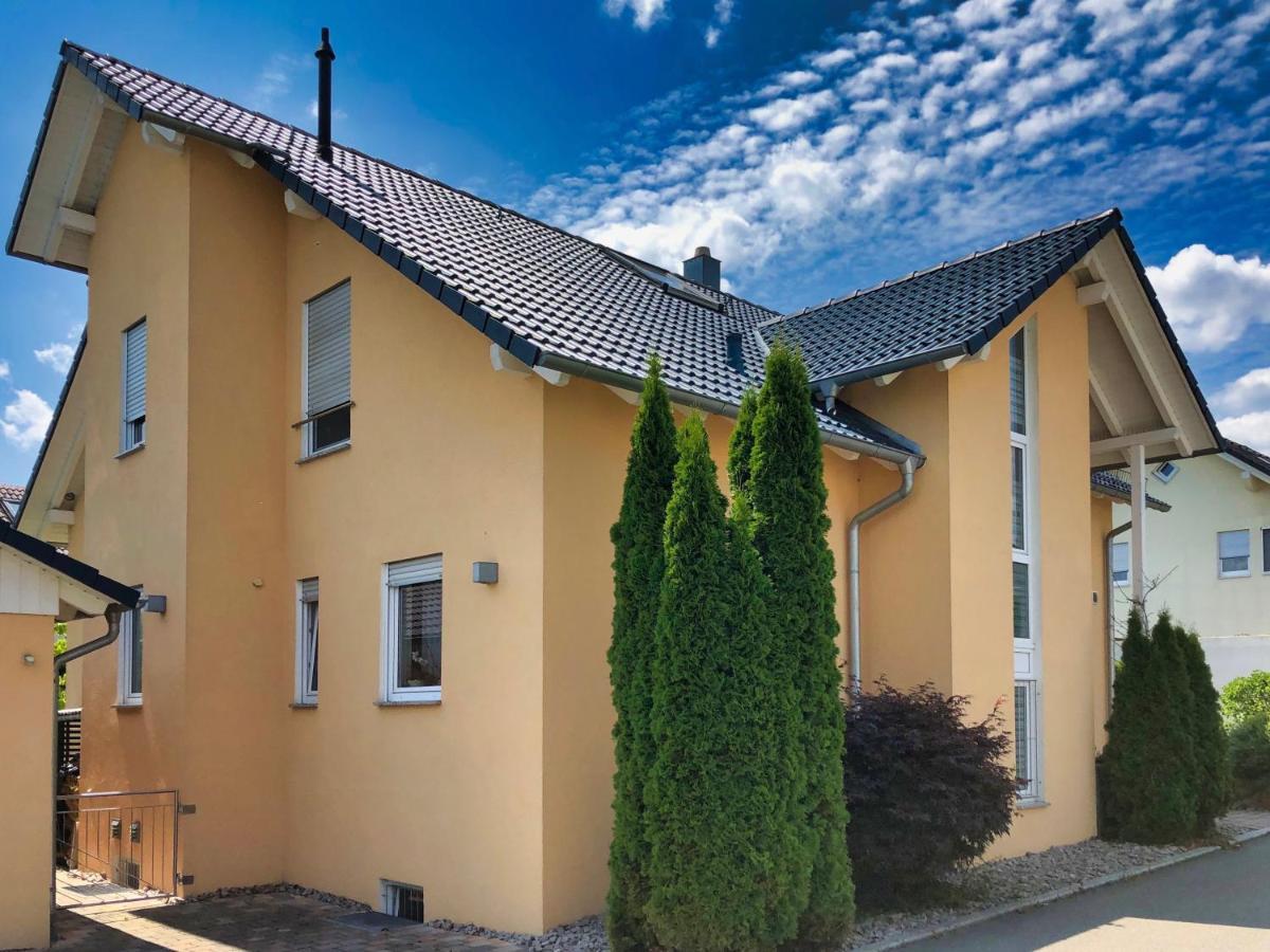 2 Zimmer Apartment, 70 Qm, Max 4 Pers, Private Terasse, 2 Parkplaetze, Internet 250 Mbit Gaertringen Экстерьер фото